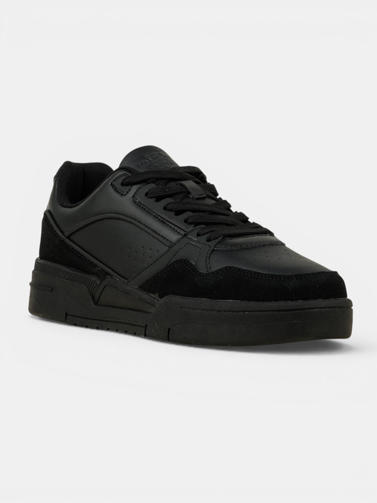 Baskets à lacets noires homme (40-46) Baskets à lacets noires homme (40-46)