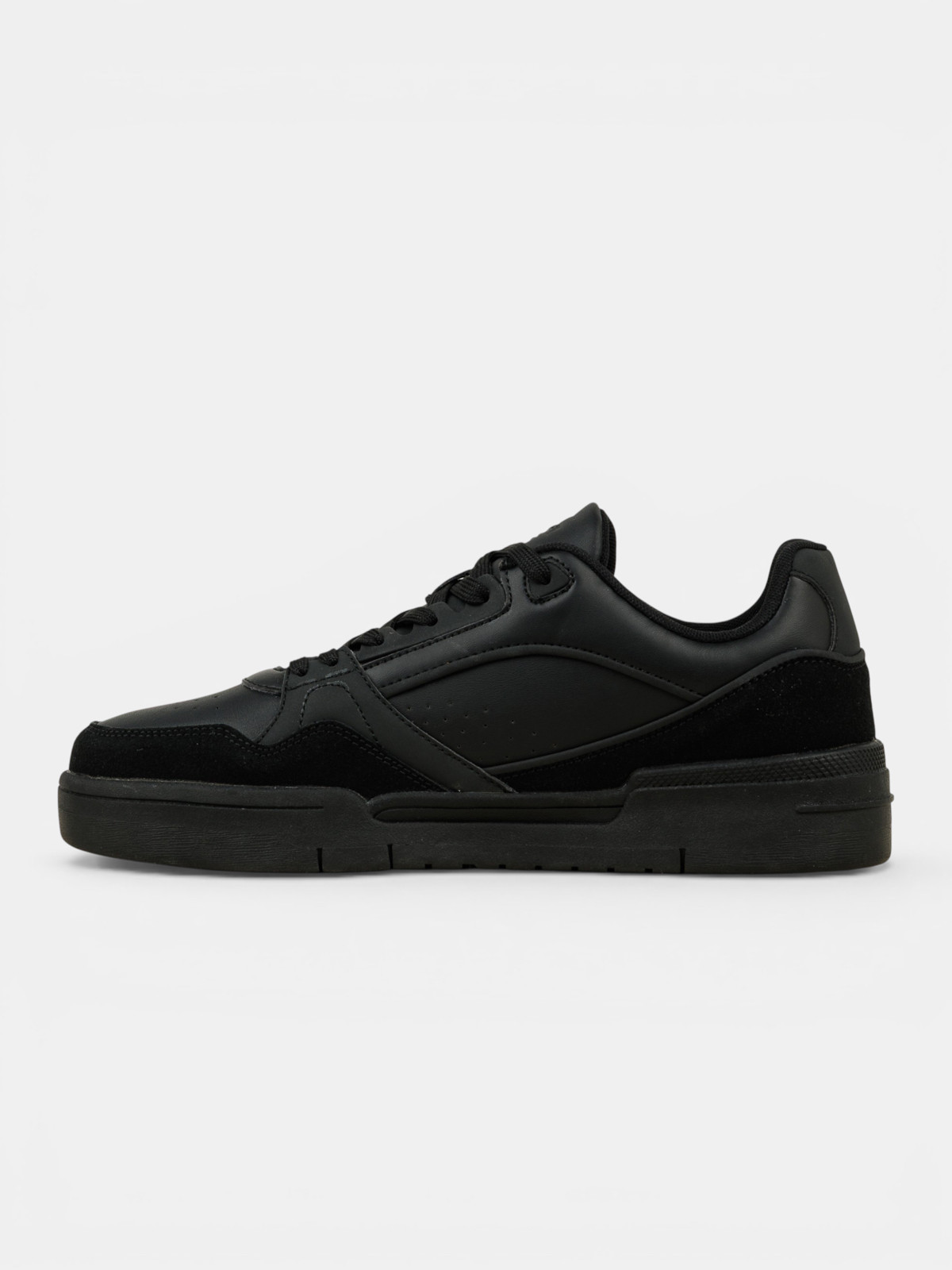 Baskets à lacets noires homme (40-46) Baskets à lacets noires homme (40-46)