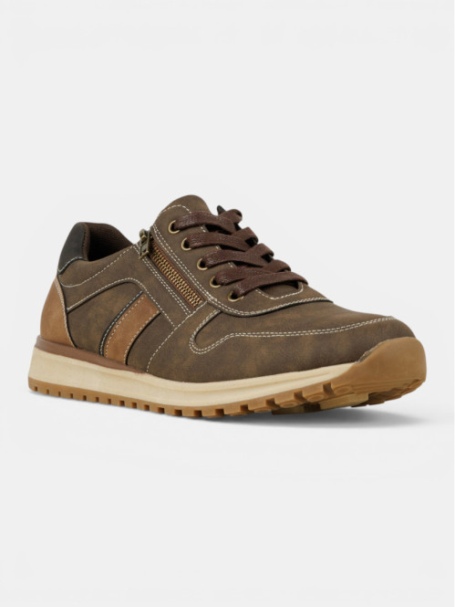 Baskets basses marrons...