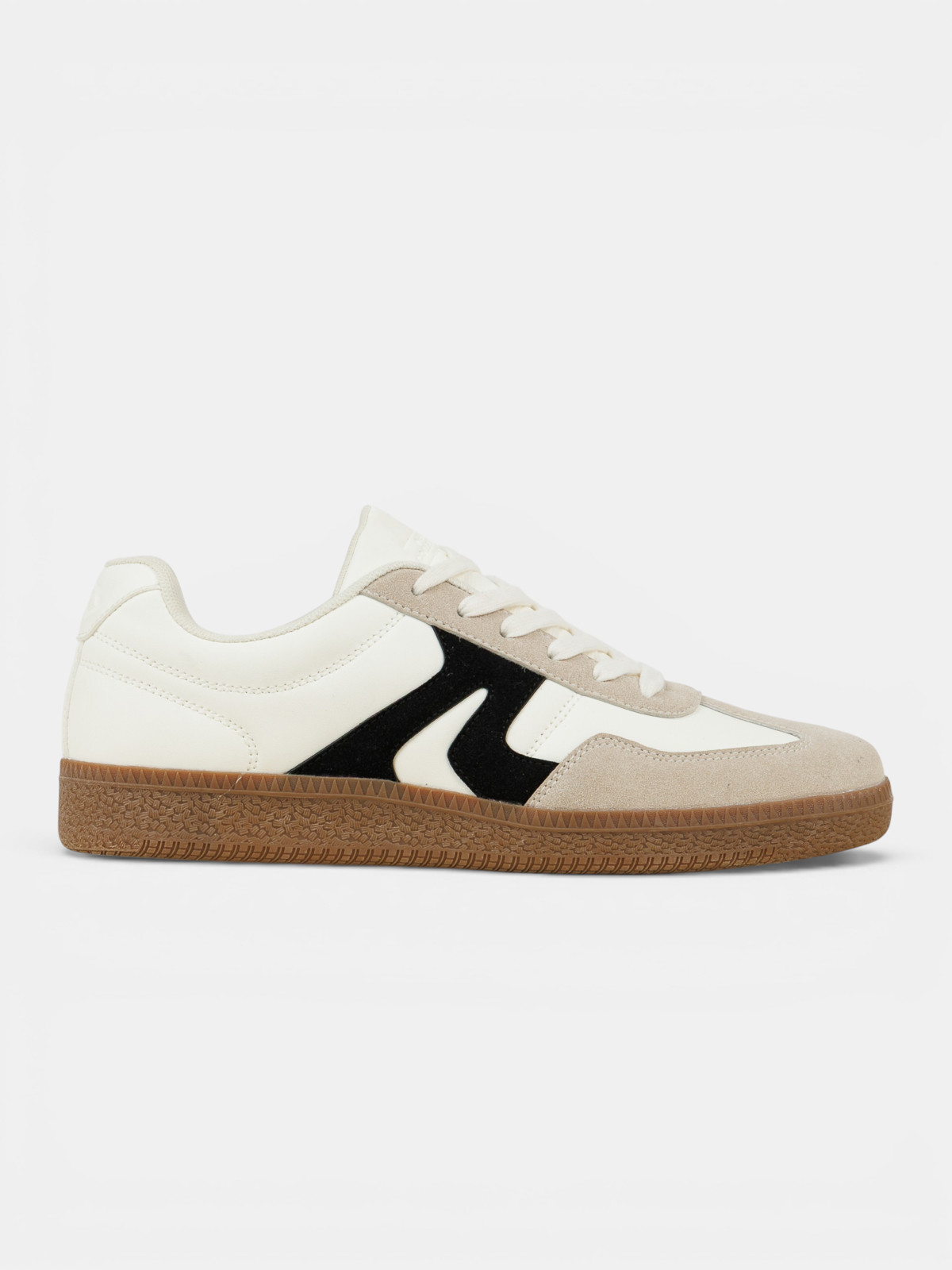 Basket blanche bande noire homme (41-46) Basket blanche bande noire homme (41-46)