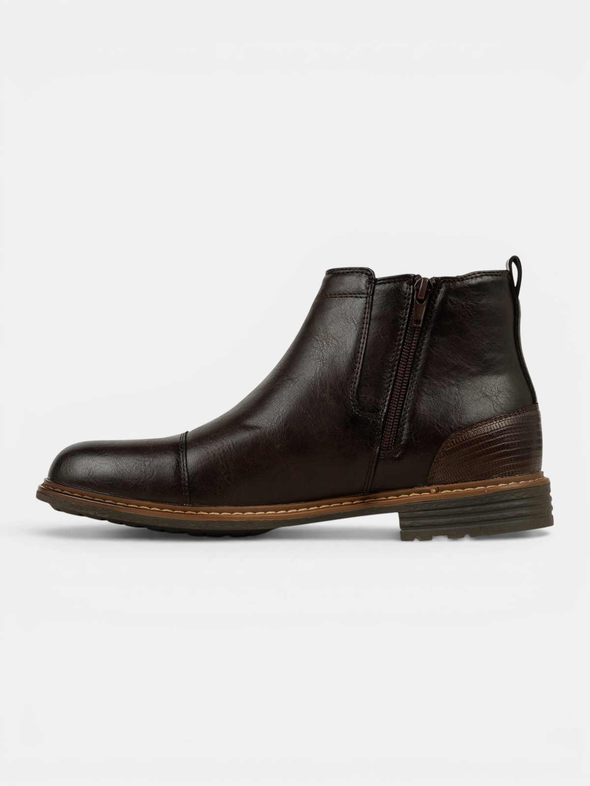 Boots coloris marron homme (40-46) Boots coloris marron homme (40-46)