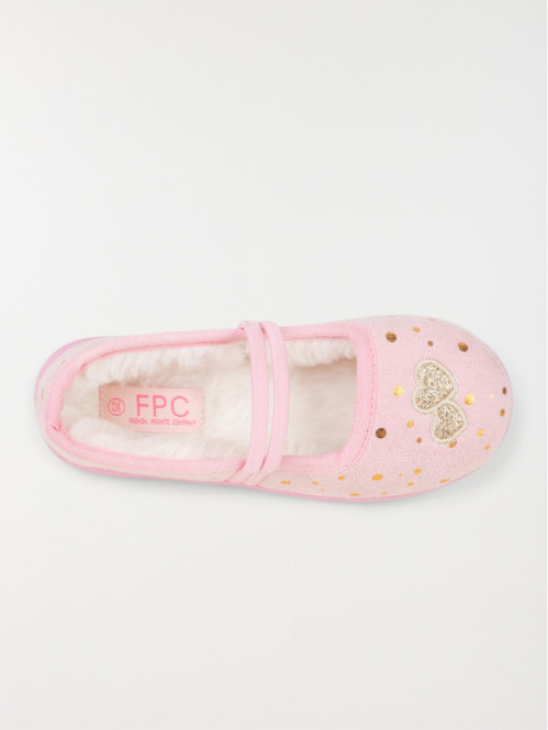 Chaussons coeurs dorés...