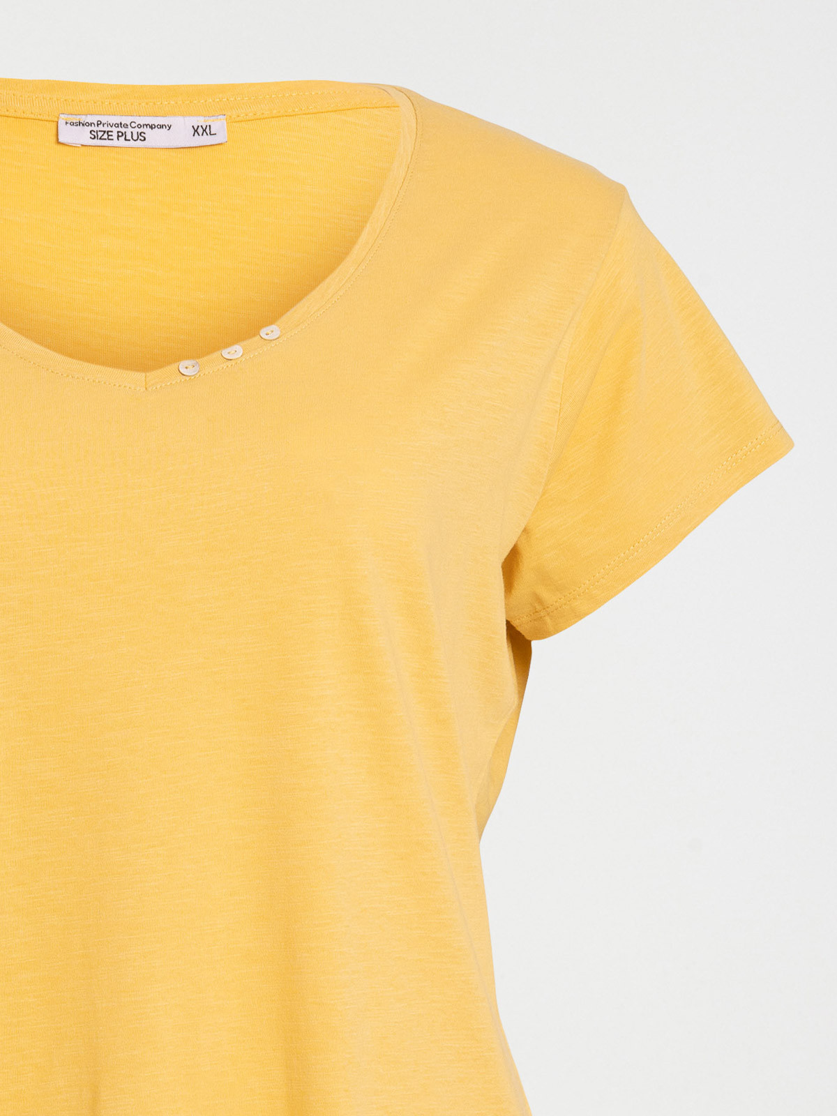 T-shirt col V grande taille femme T-shirt col V grande taille femme