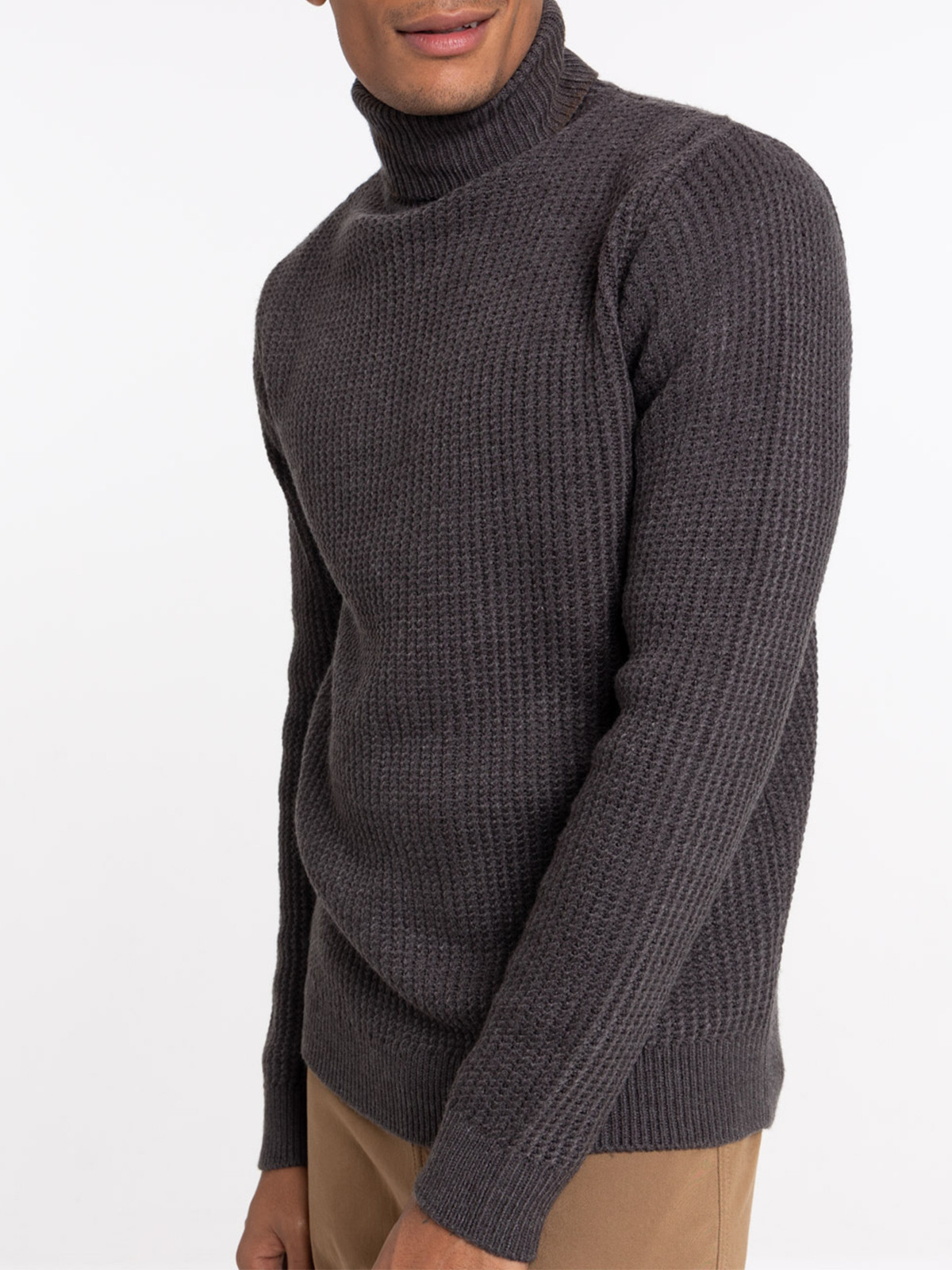 Pull col roulé homme