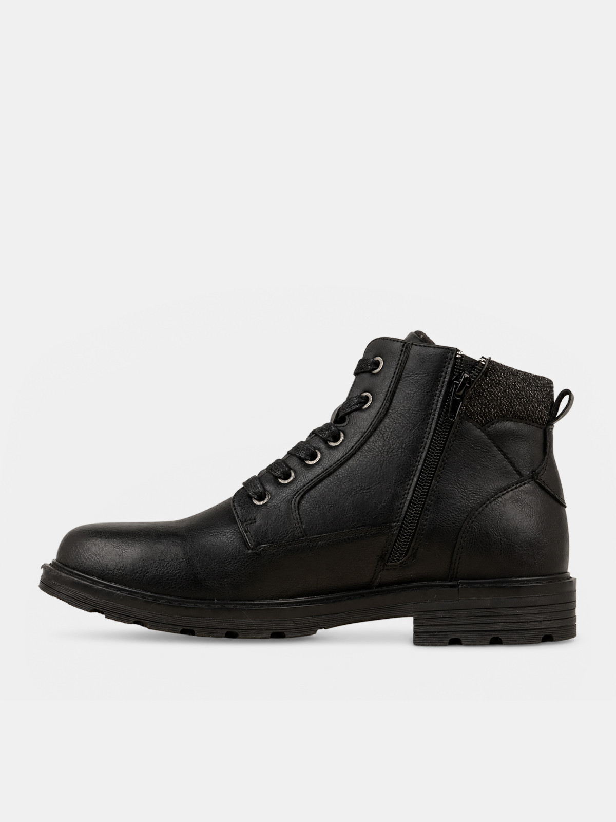 Boots noires lacets homme (40-46) Boots noires lacets homme (40-46)