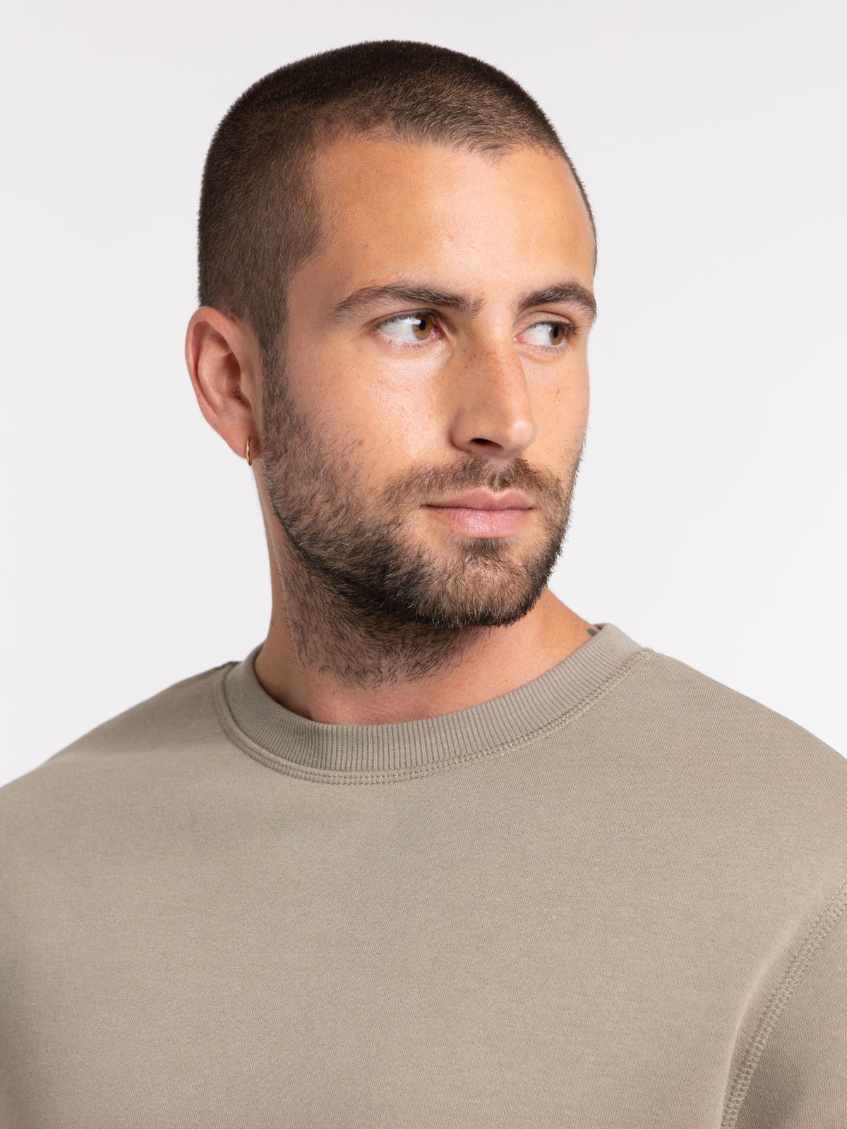Sweat uni basique vert sauge homme
