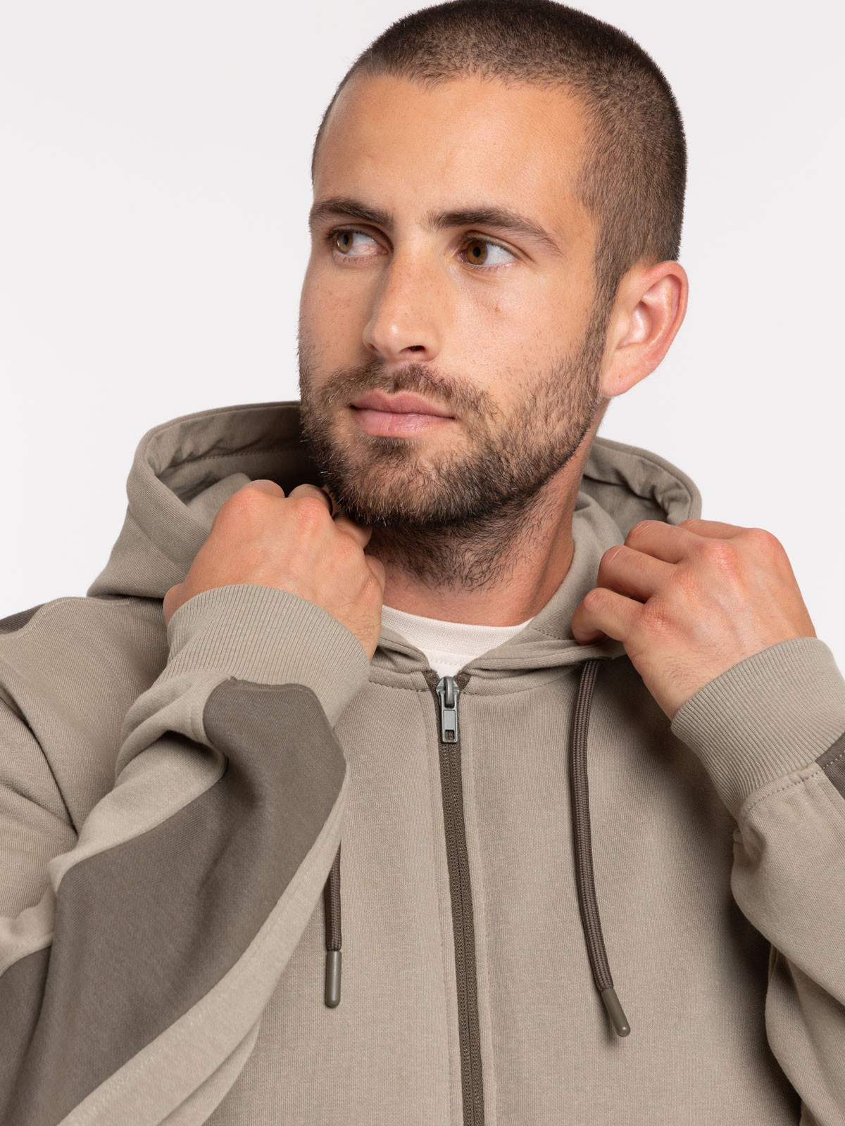 Sweat zippé à capuche vert sauge homme Sweat zippé à capuche vert sauge homme