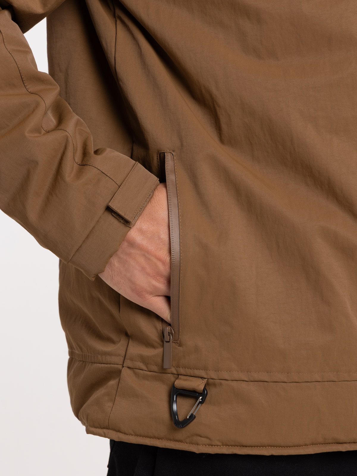 Blouson à capuche col montant homme Blouson à capuche col montant homme
