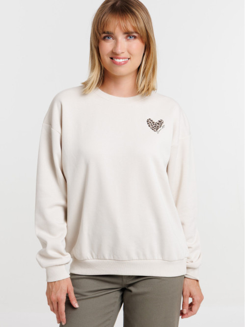 Sweat coeur poitrine beige...