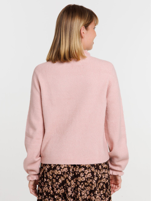 Pull détails volantés...
