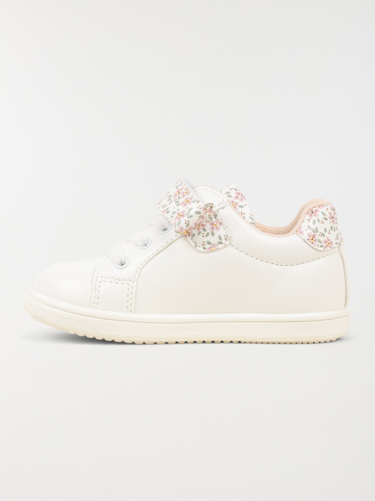 Baskets fleuries et coeur fille (20-23) Baskets fleuries et coeur fille (20-23)