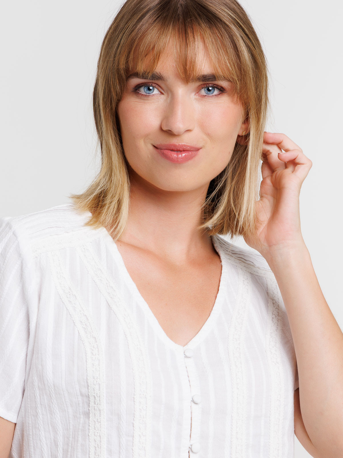 Chemise écru dentelle femme