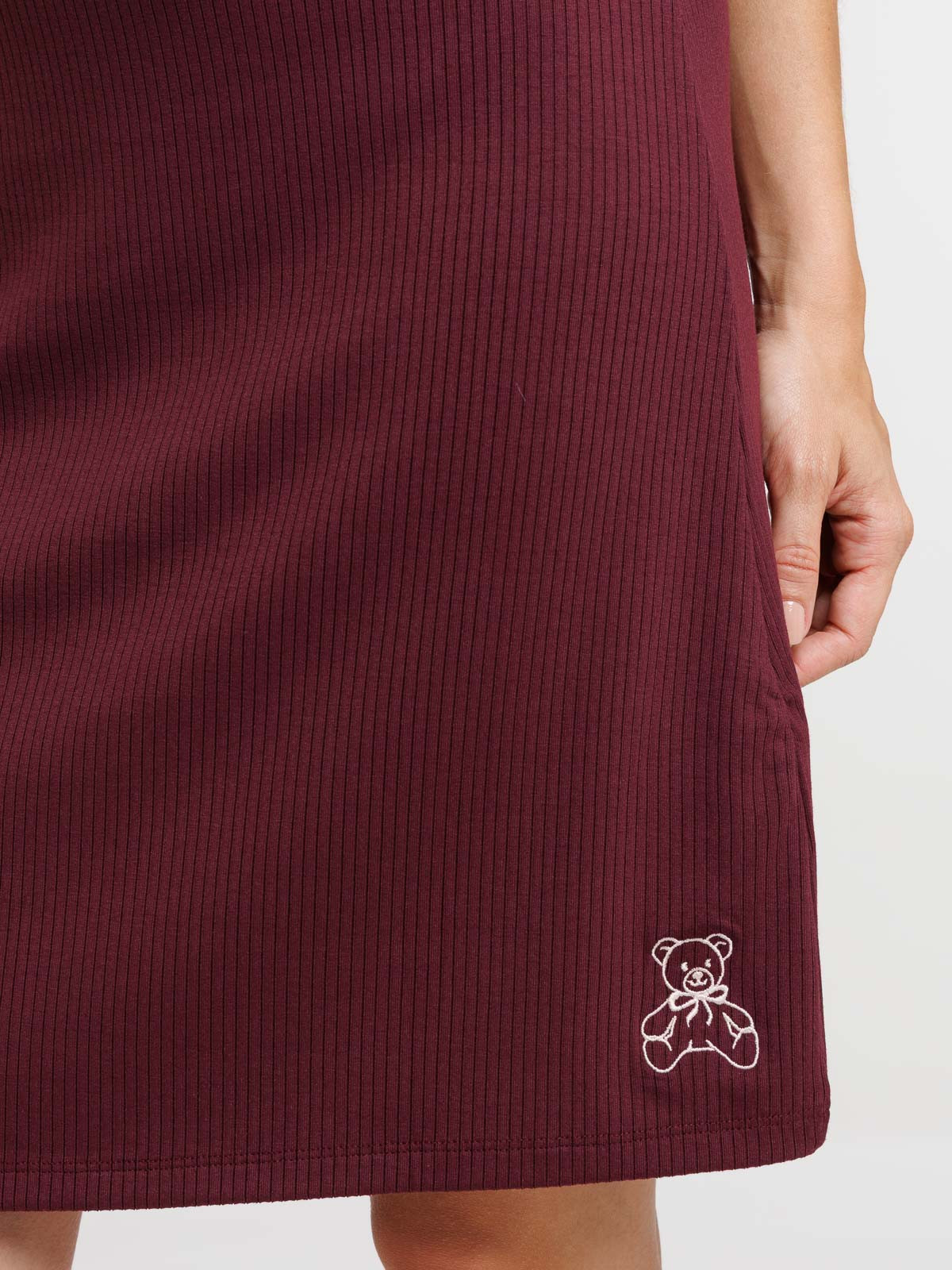 Nuisette côtelée col V ourson femme Nuisette côtelée col V ourson femme