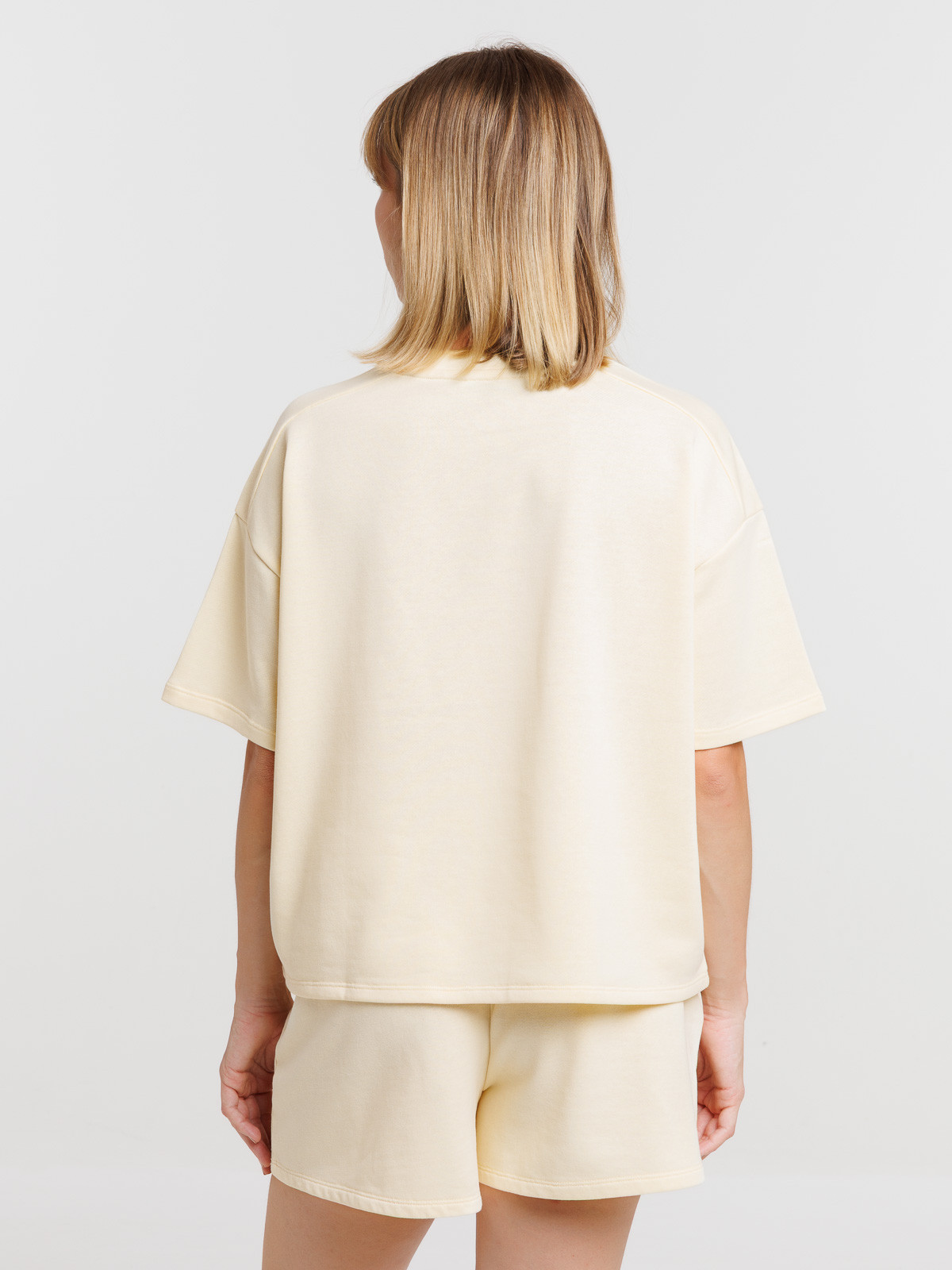 Sweat vanille manches courtes femme Sweat vanille manches courtes femme