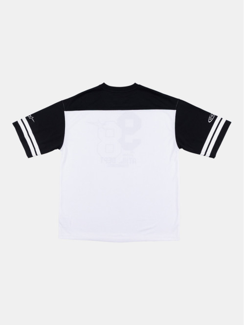 T-shirt col V numéro 98...