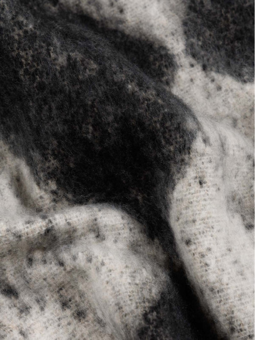 Écharpe noire à carreaux femme