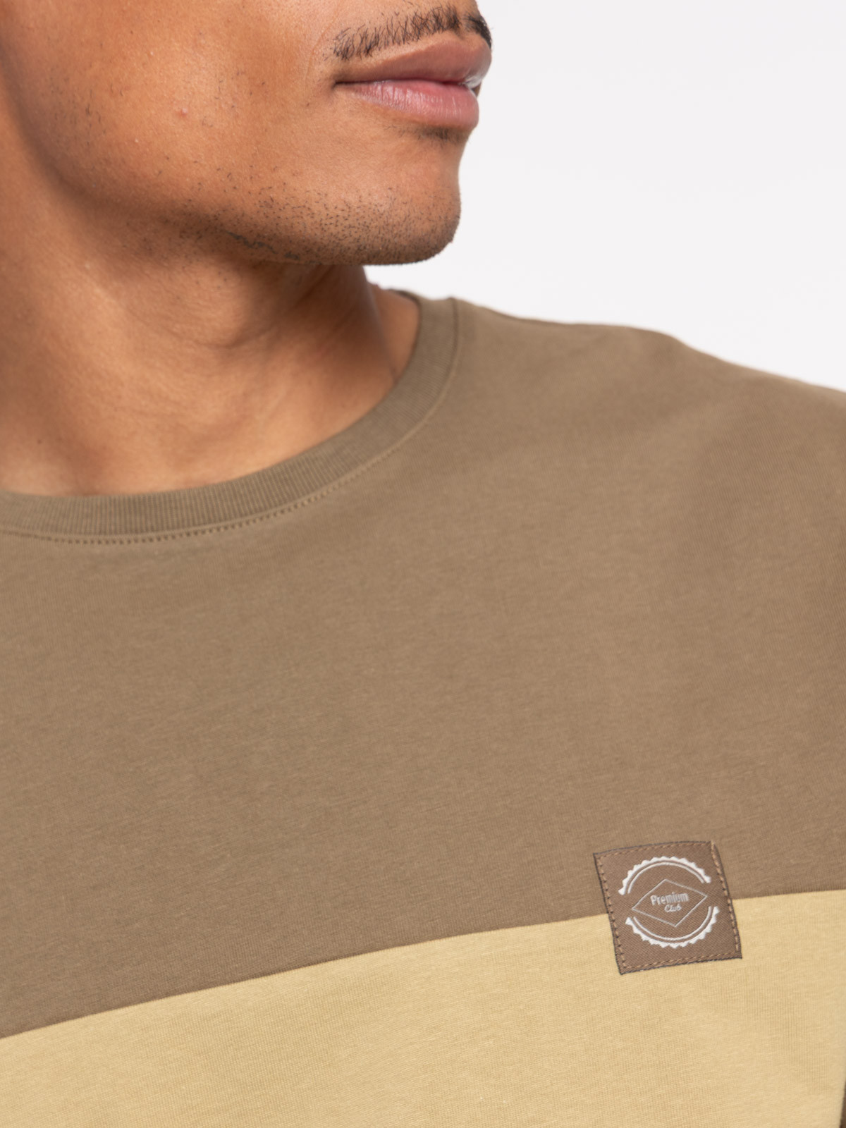 T-shirt tricolore manches courtes homme T-shirt tricolore manches courtes homme