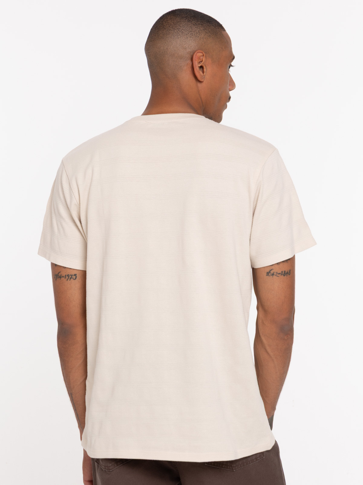 T-shirt uni beige clair homme T-shirt uni beige clair homme