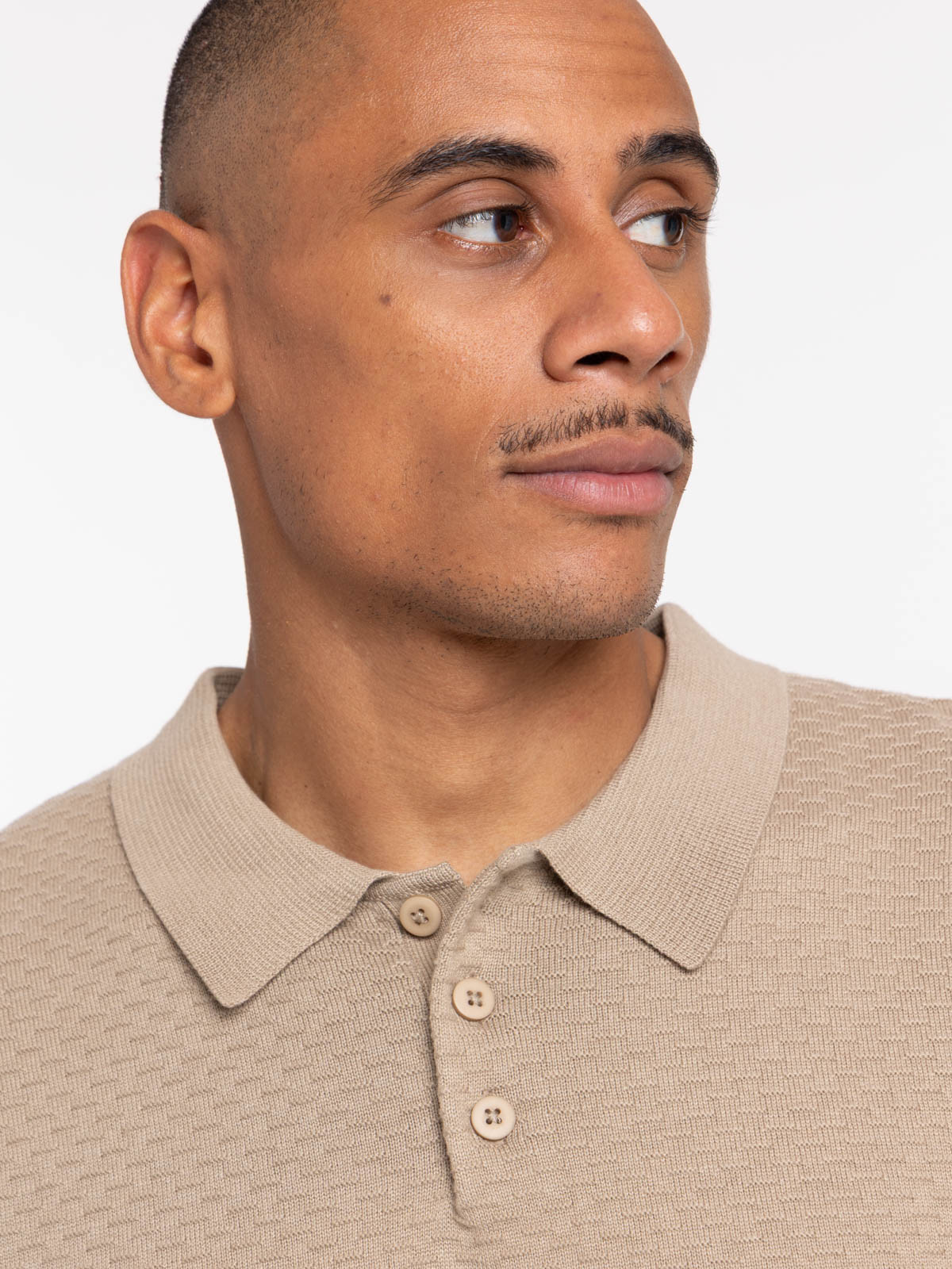 Polo homme matière texturée Polo homme matière texturée