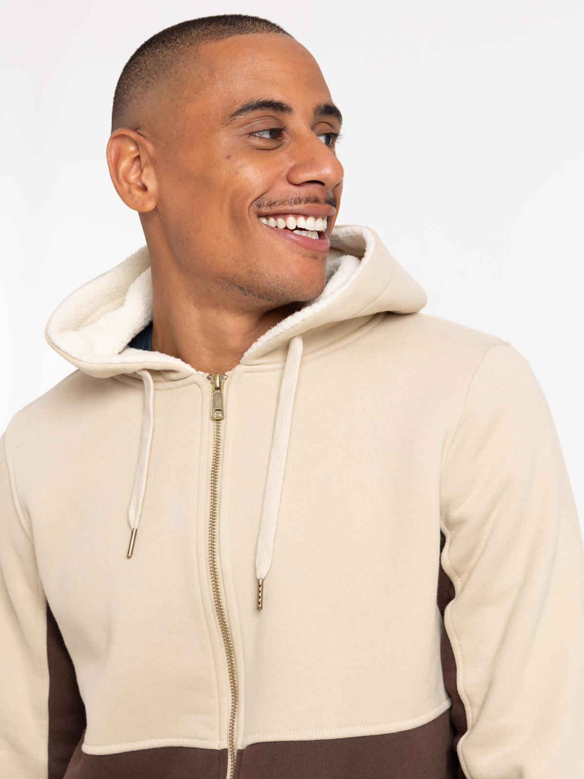 Sweat zippé bicolore à capuche homme Sweat zippé bicolore à capuche homme