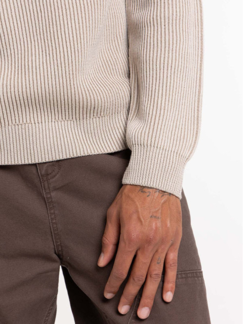 Pull col montant zippé écru...