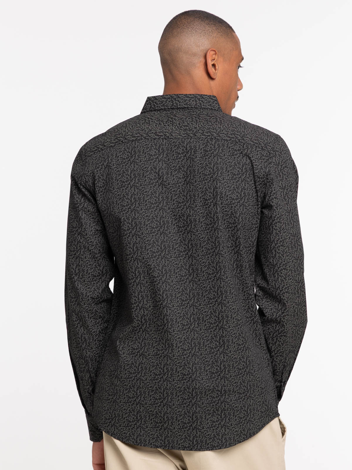 Chemise noire imprimée 100% coton homme