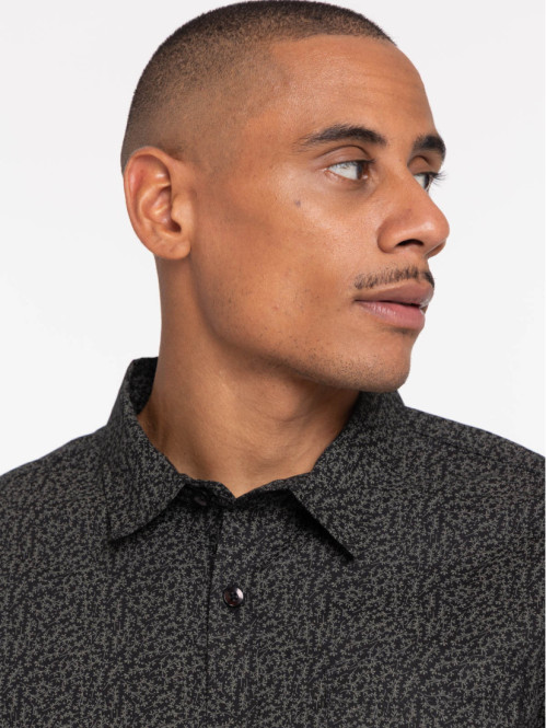 Chemise noire imprimée 100%...
