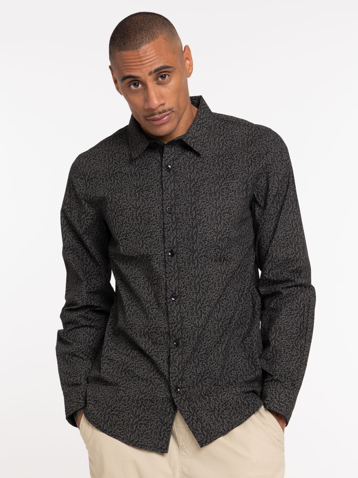 Chemise noire imprimée 100% coton homme