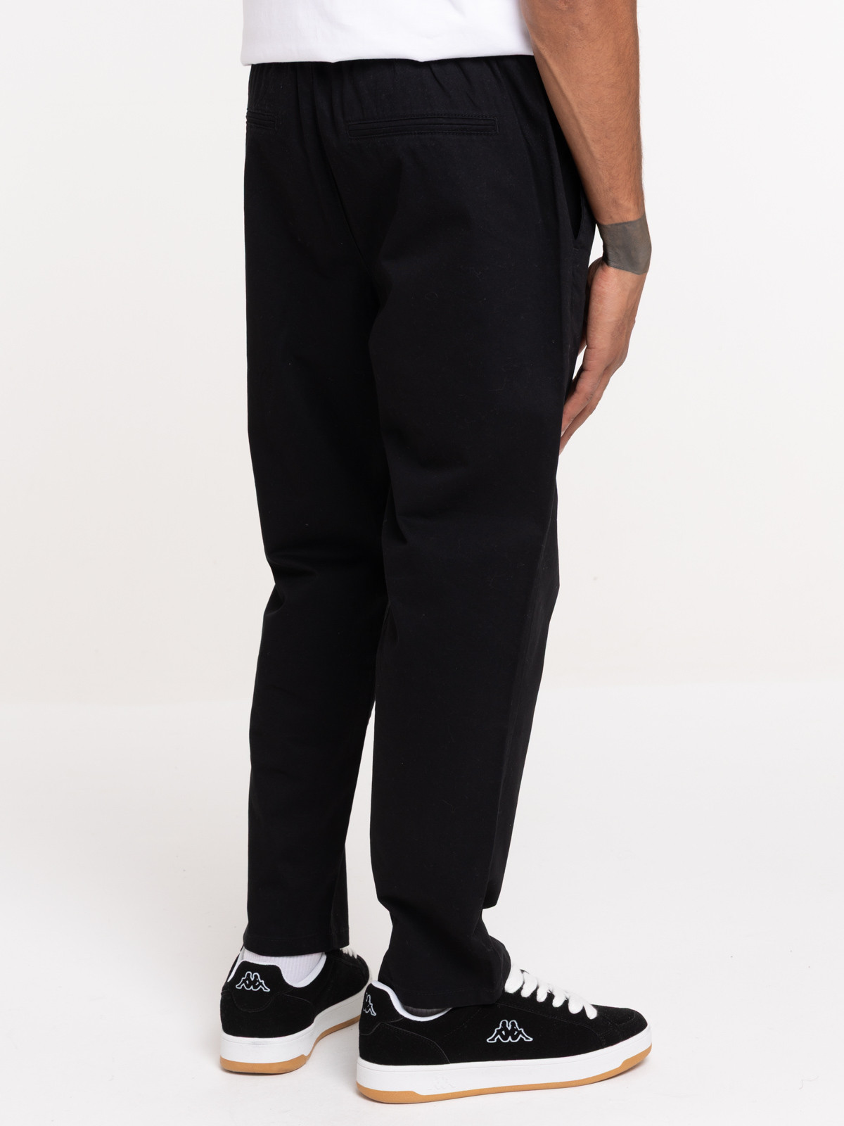 Pantalon noir taille élastiquée homme Pantalon noir taille élastiquée homme