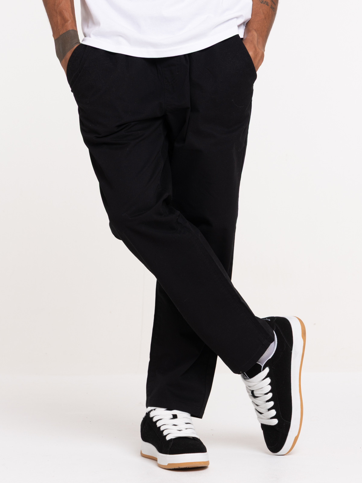 Pantalon noir taille élastiquée homme Pantalon noir taille élastiquée homme