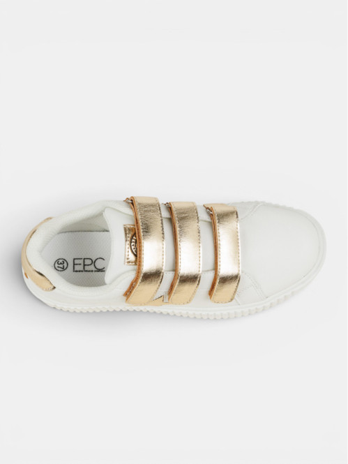 Baskets blanches scratchs...