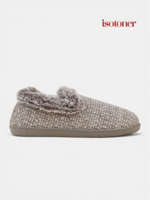 Chaussons fourrés ISOTONER...