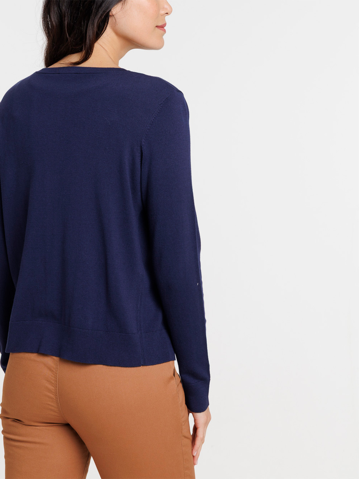 Gilet boutonné col rond femme