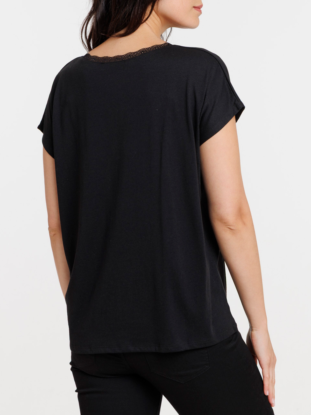 Tee-shirt noir col V dentelle femme Tee-shirt noir col V dentelle femme