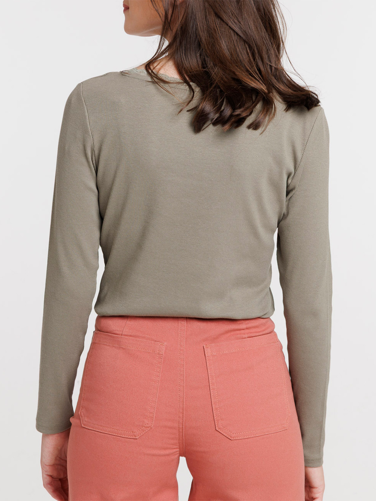 T-shirt tilleul col rond dentelle femme