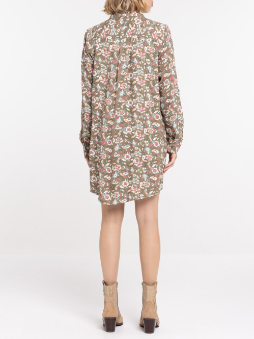Robe chemise courte fleurie...