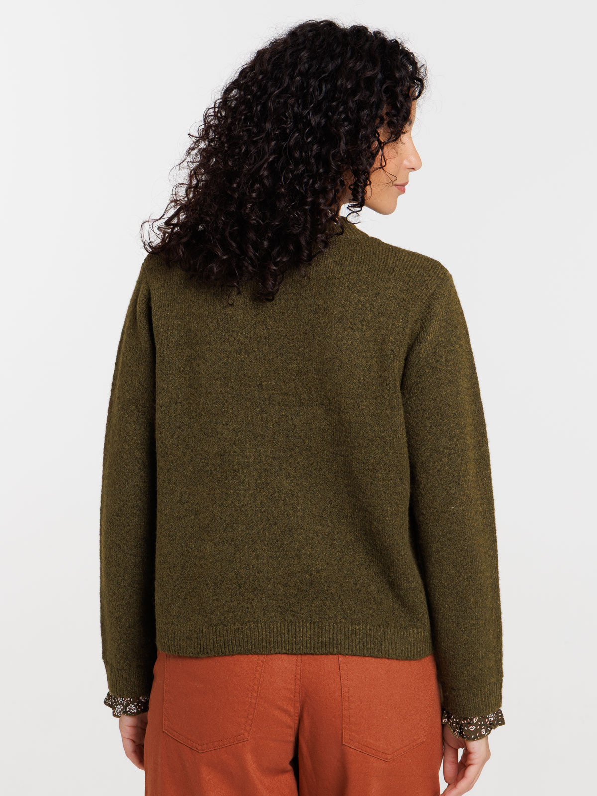 Pull col montant volanté fleuri femme Pull col montant volanté fleuri femme