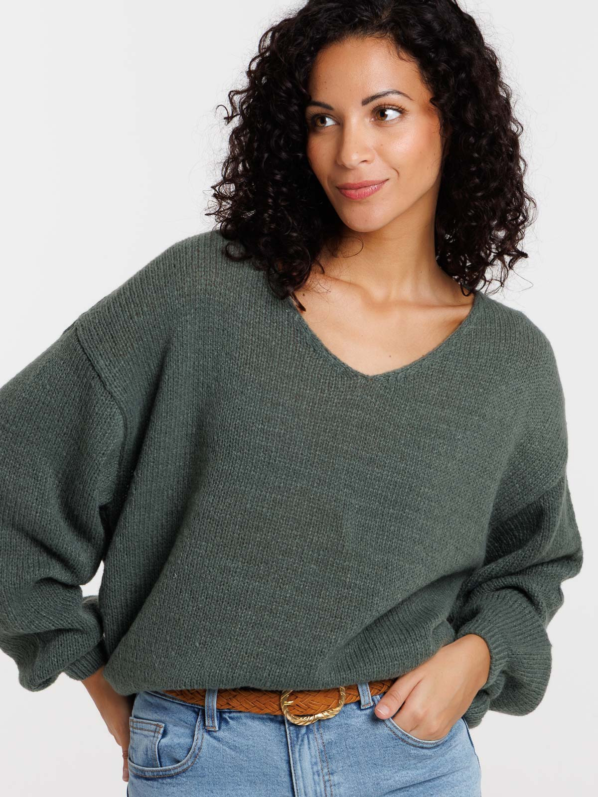 Pull basique col V olive fumée femme Pull basique col V olive fumée femme