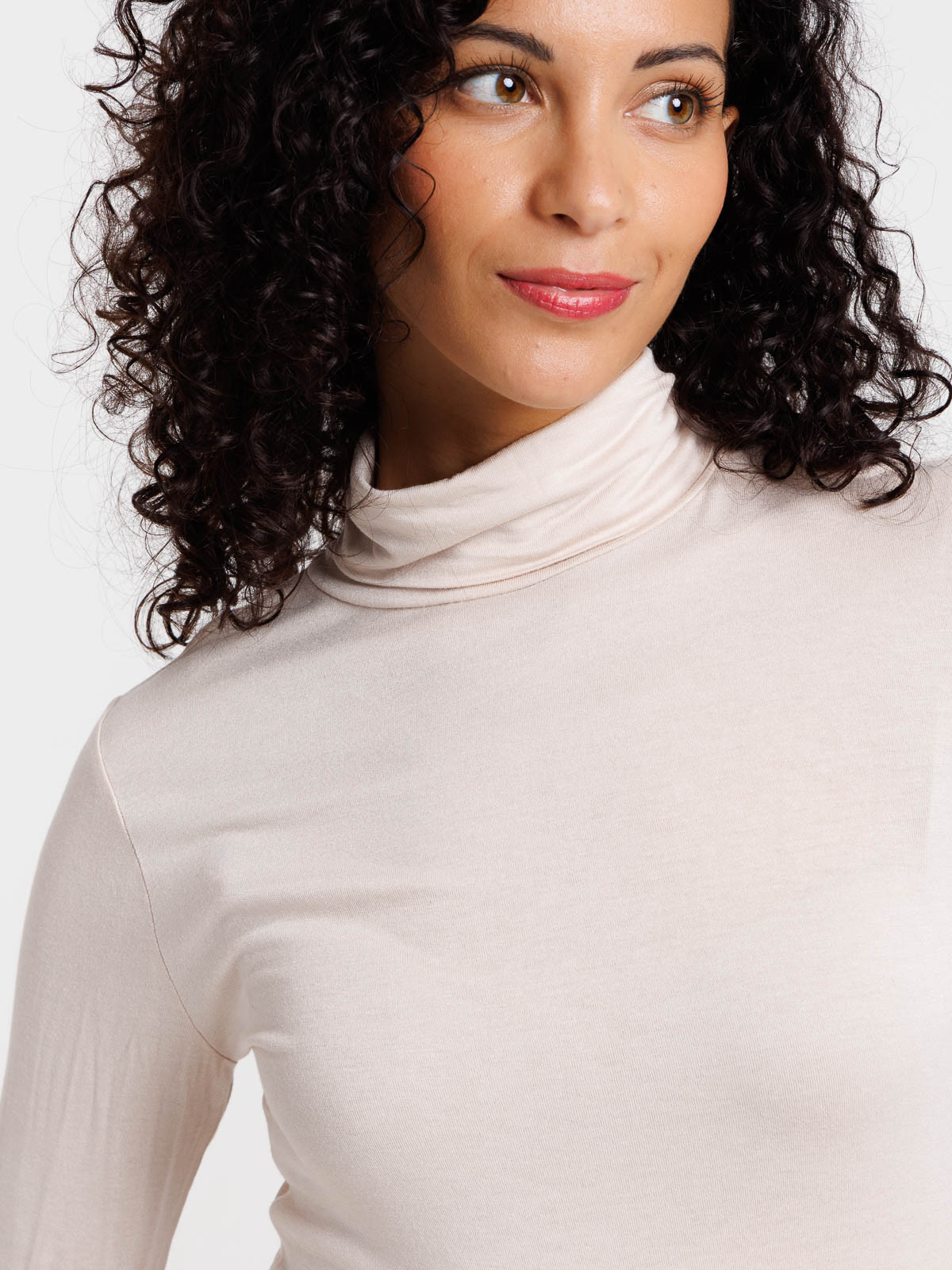 T-shirt col roulé crème grisée femme T-shirt col roulé crème grisée femme