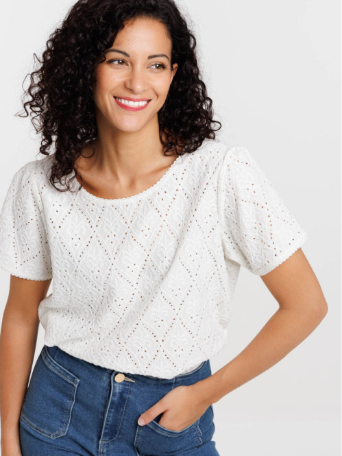T-shirt motif ajouré écru...