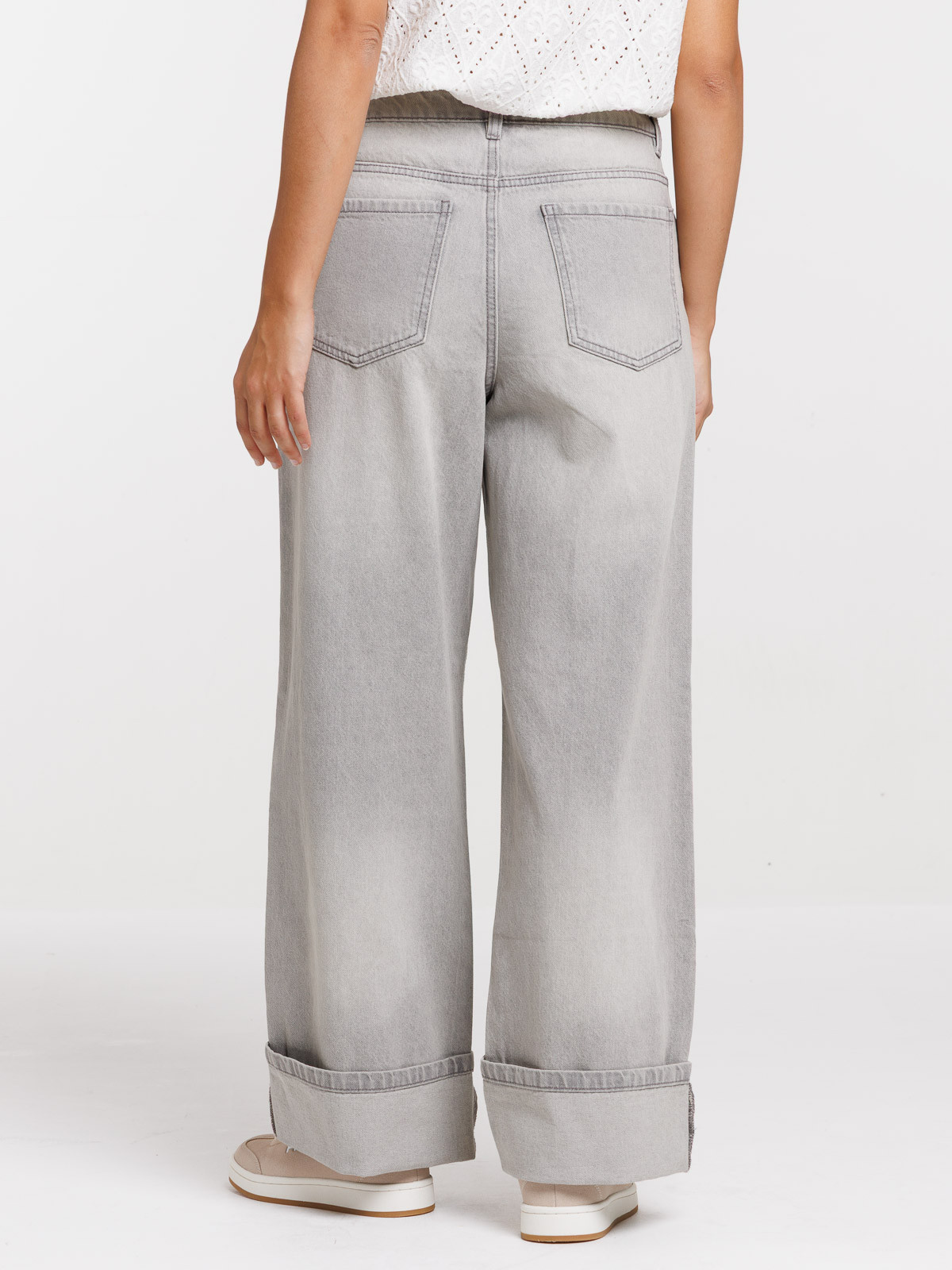 Jean regular à revers gris femme Jean regular à revers gris femme