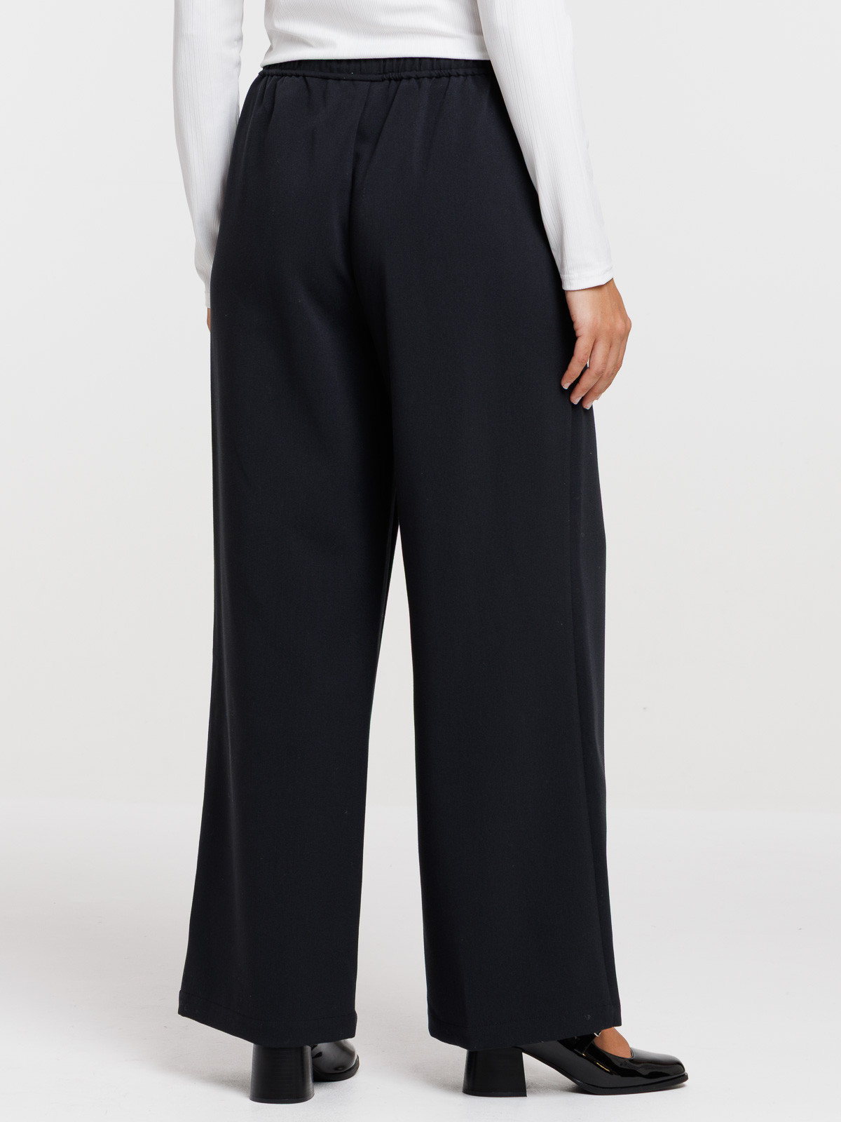 Pantalon large fluide noir femme Pantalon large fluide noir femme