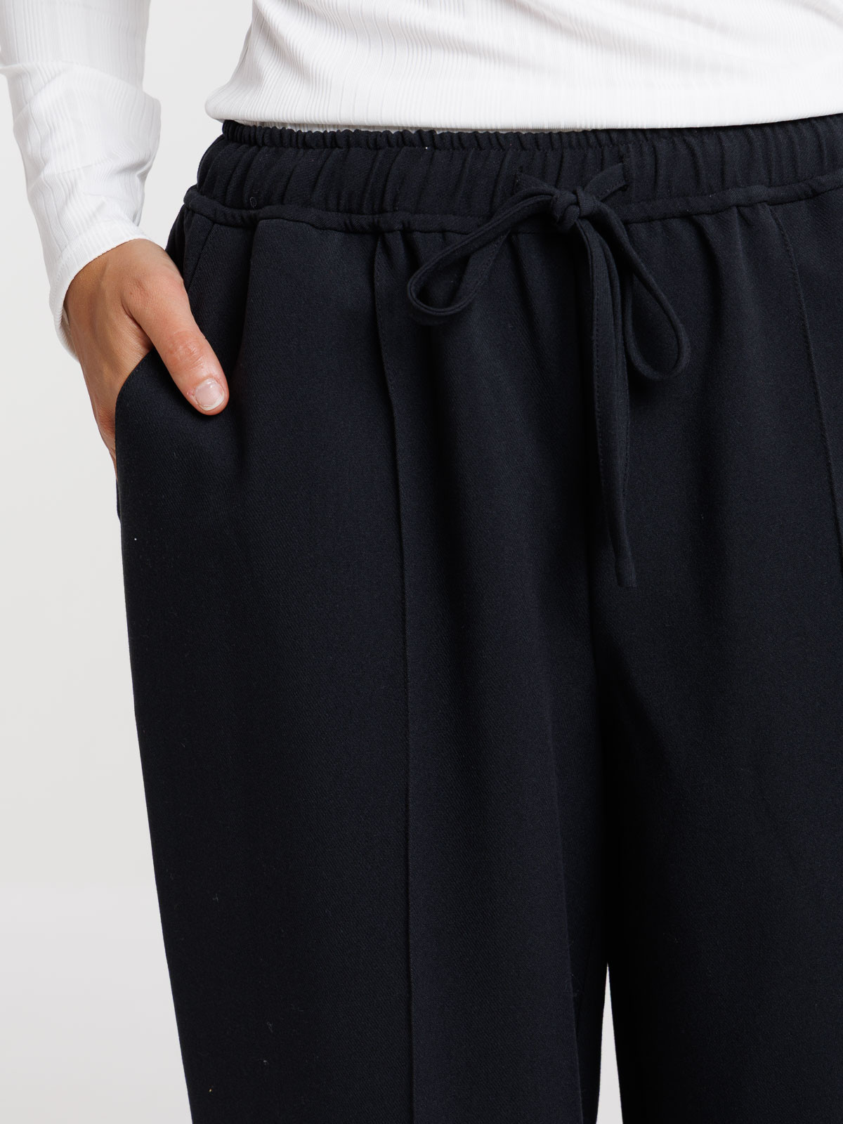 Pantalon large fluide noir femme Pantalon large fluide noir femme