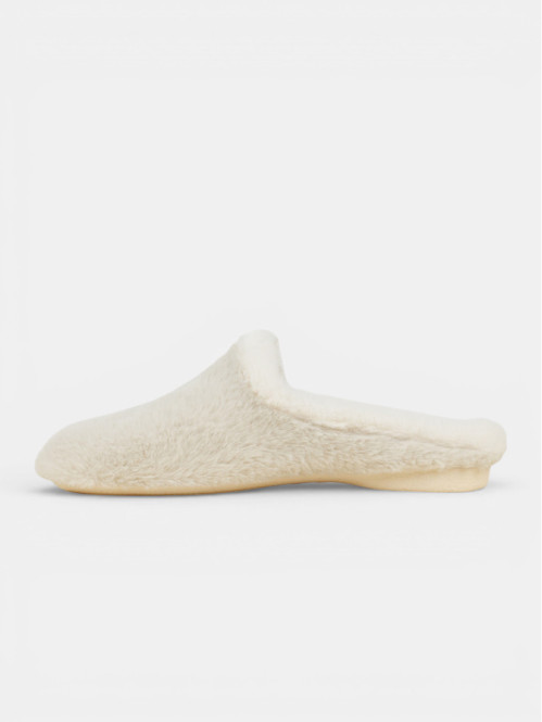 Chaussons écru femme (36-41)