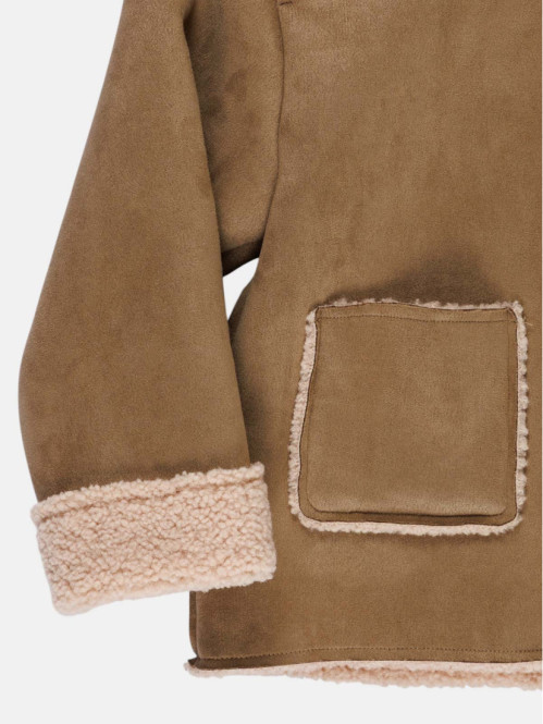 Manteau à capuche boutonné...