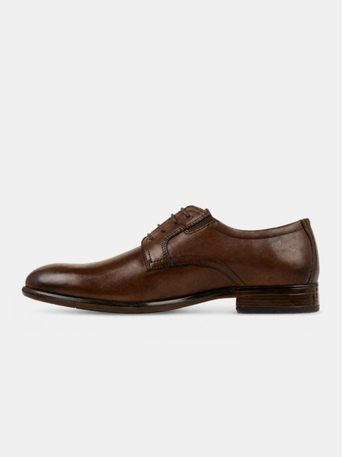 Chaussure de ville en cuir...