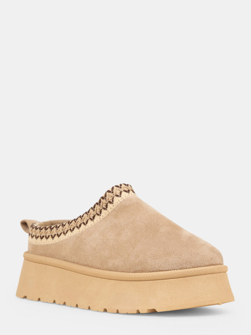 Bottines suédine beige...