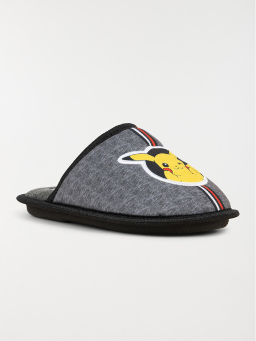 Chaussons mules Pikachu...