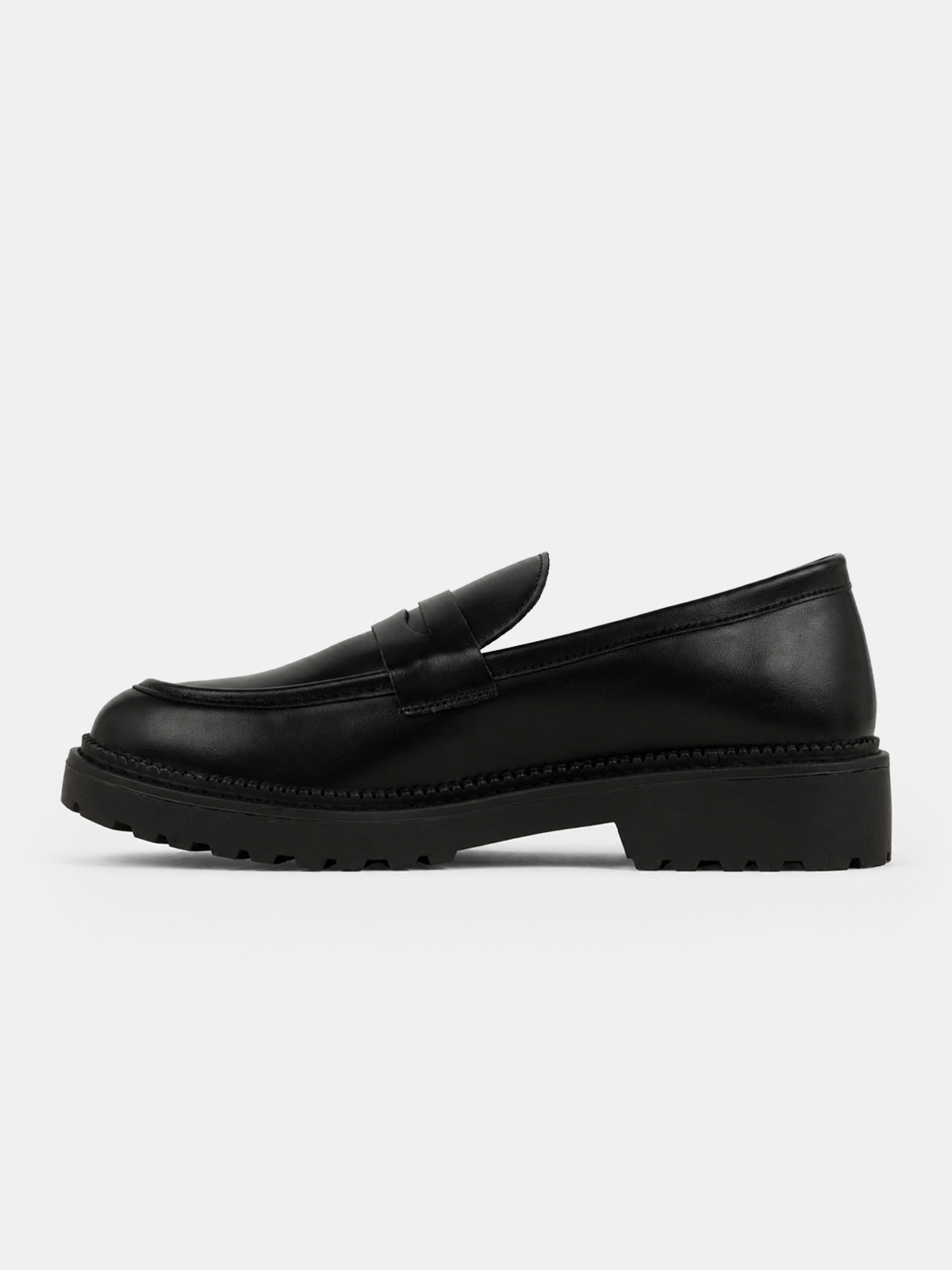 Mocassins noirs femme (36-41) Mocassins noirs femme (36-41)