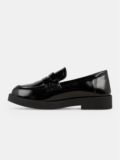 Mocassins coloris noir...